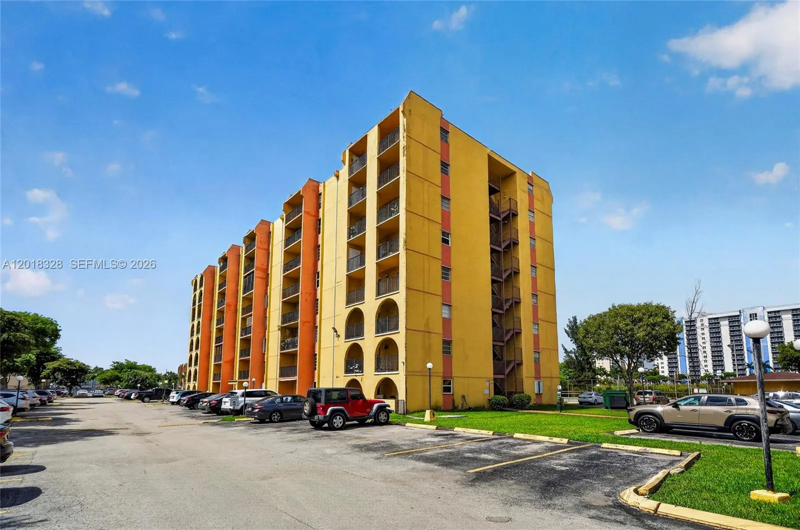 4801 NW 7th St # 810, Miami FL 33126