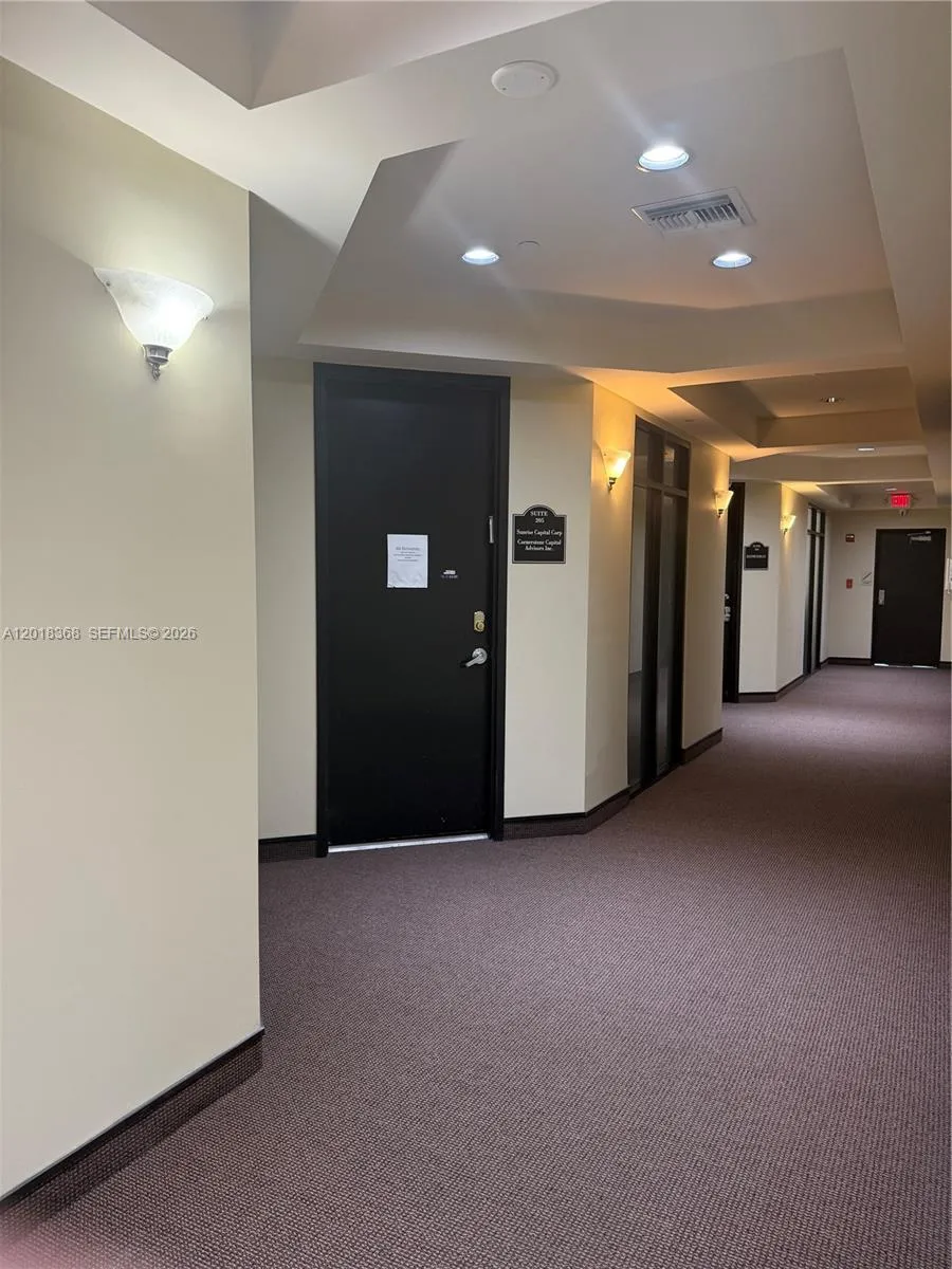 5599 S University Dr # 205, Davie FL 33328