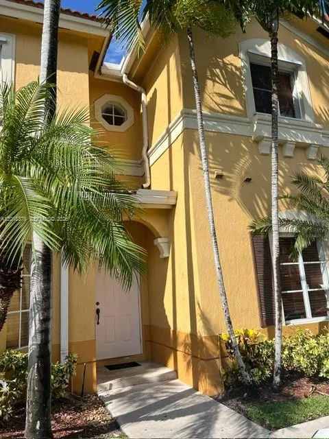 10777 NW 84th Ln # 42, Doral FL 33178