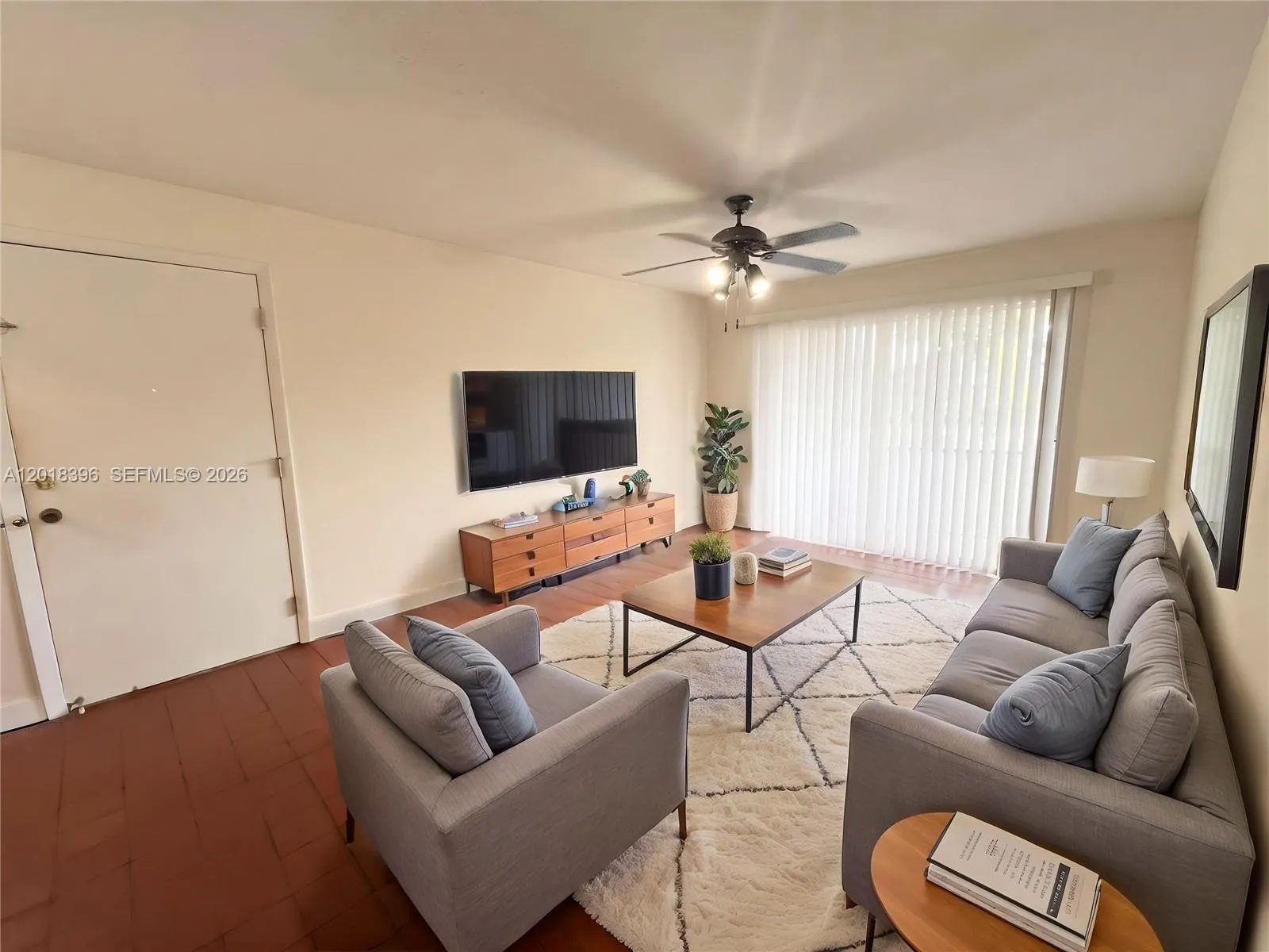 8701 SW 141st St # B4, Palmetto Bay FL 33176