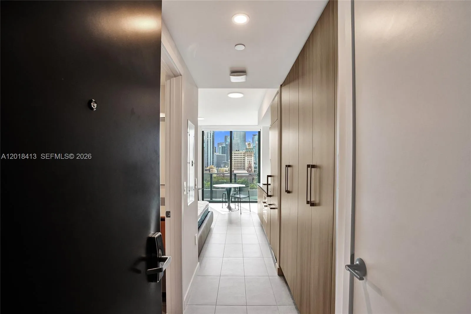 121 NE 5th Street # 1001B, Miami FL 33132