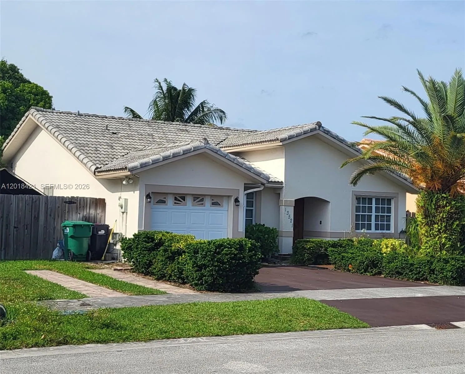 13521 SW 182nd St, Miami FL 33177