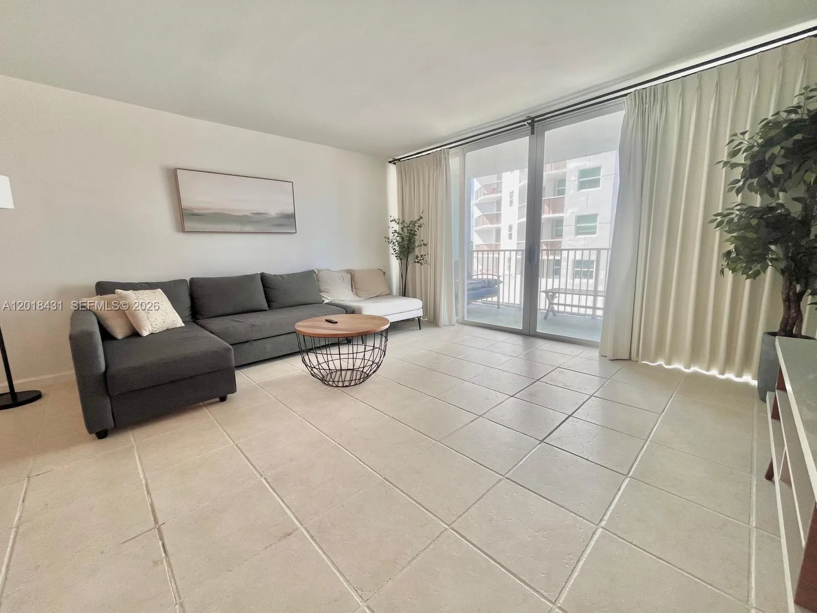 5838 Collins Ave # 2D, Miami Beach FL 33140