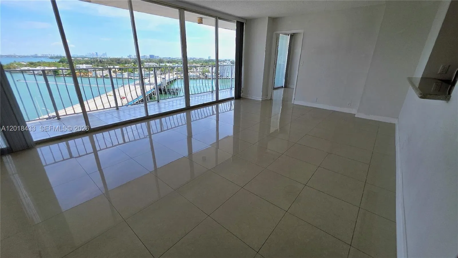 7601 E Treasure Dr # 1516, North Bay Village FL 33141