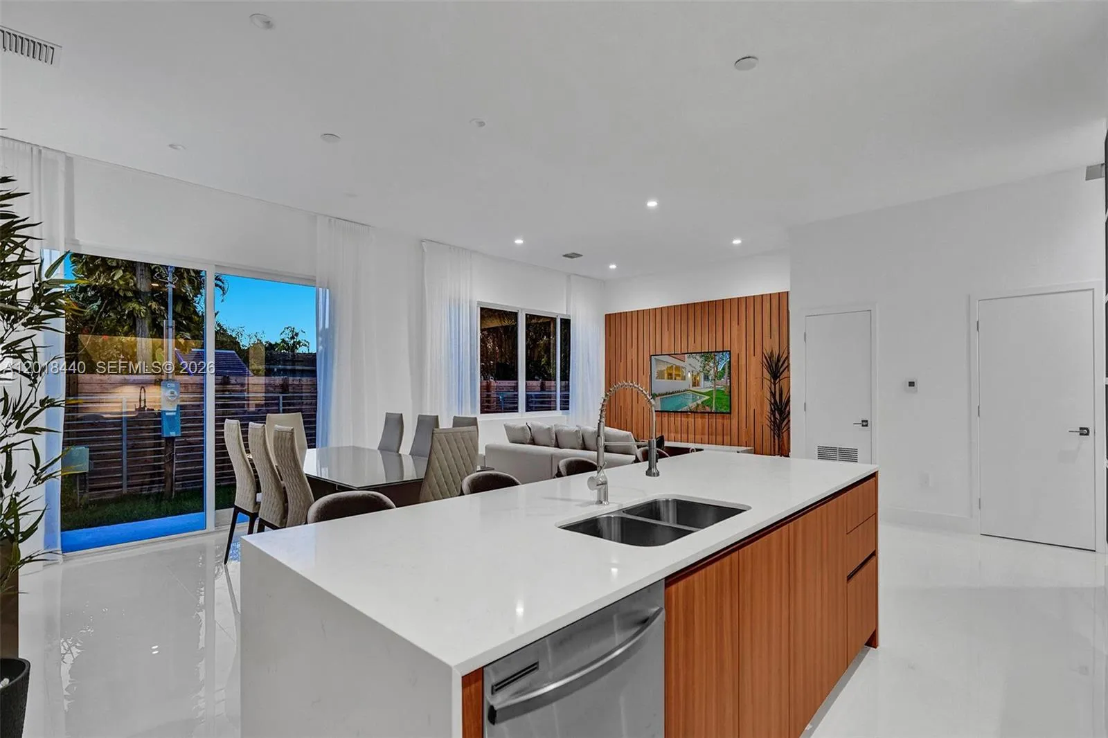 1801 NE 13th St # 1829, Fort Lauderdale FL 33304