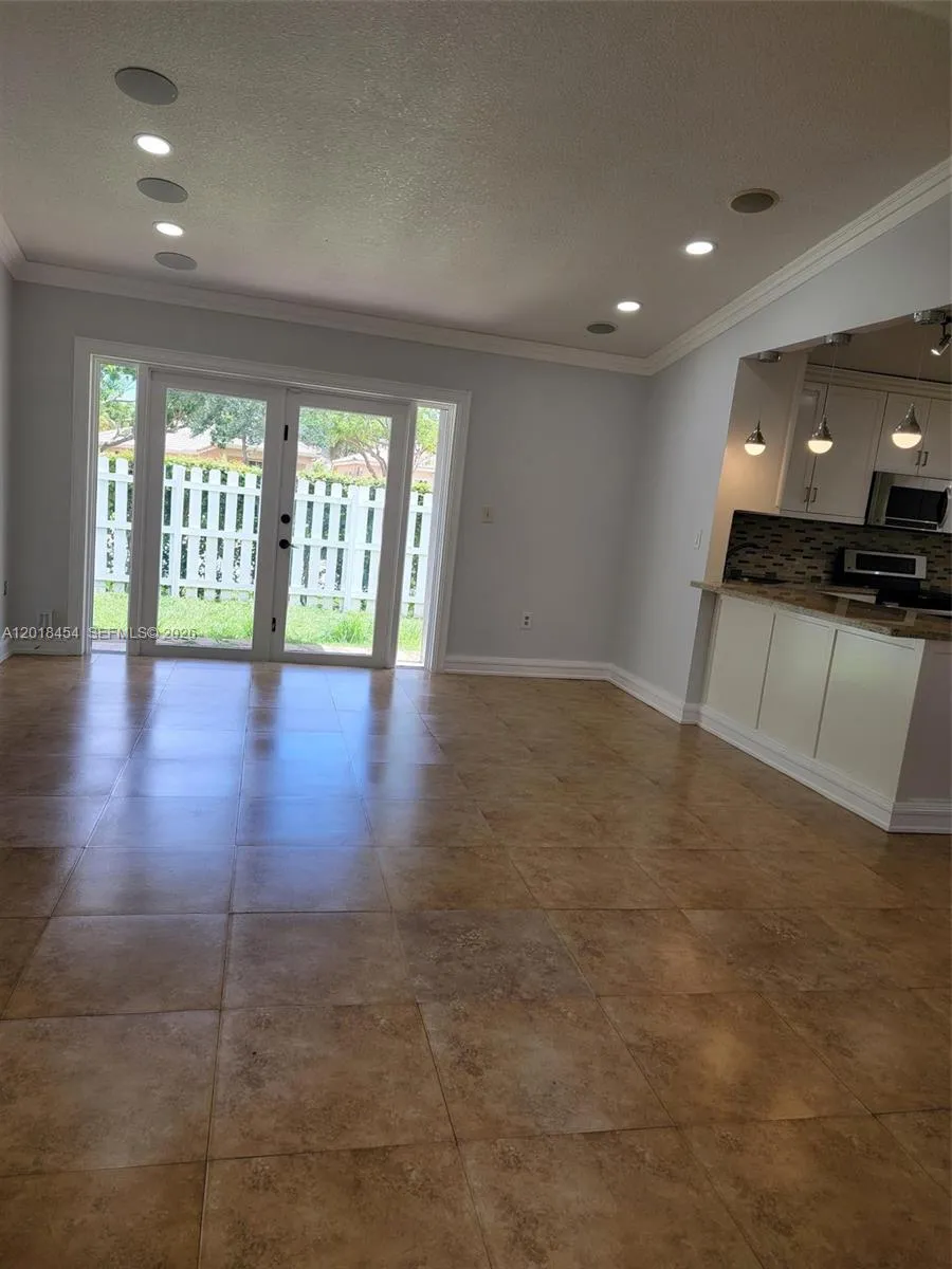 14115 Langley Pl, Davie FL 33325