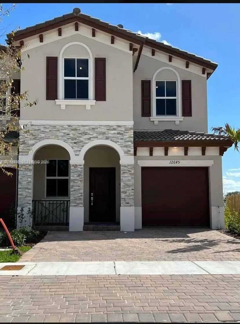 12645 NW 24th Ave, Miami FL 33167