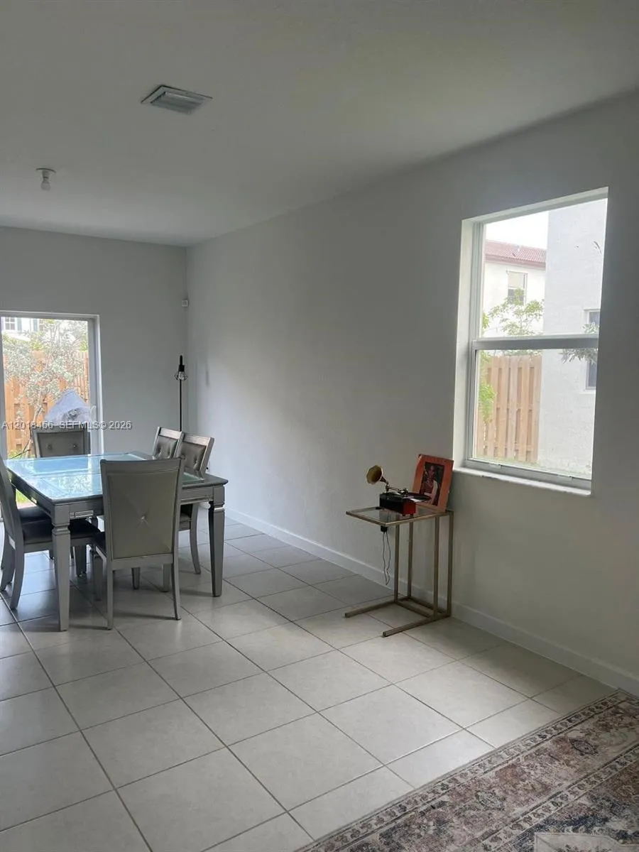 12645 NW 24th Ave, Miami FL 33167