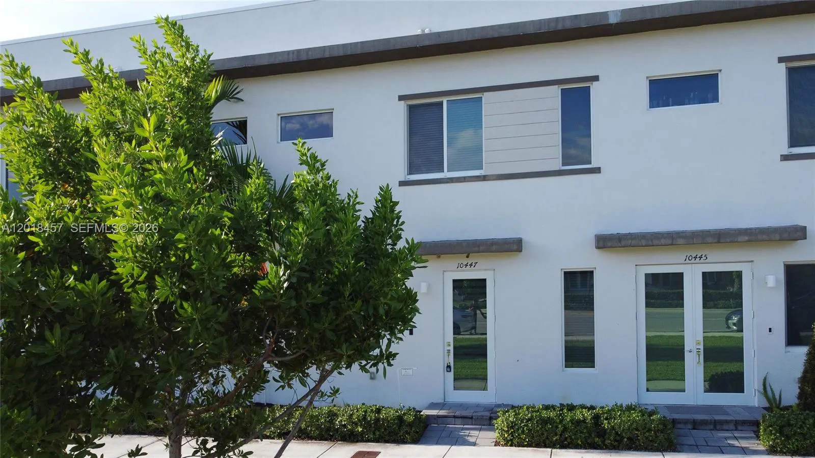 10447 NW 66th St, Doral FL 33178