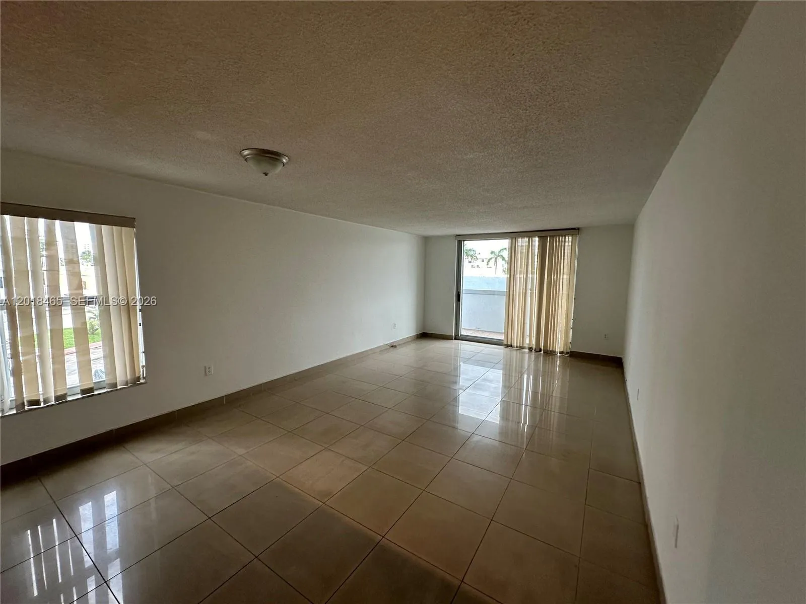 7118 Bonita Dr # 305, Miami Beach FL 33141