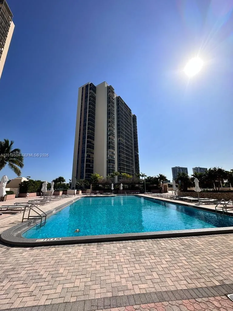 20335 W Country Club Dr # 2302, Aventura FL 33180