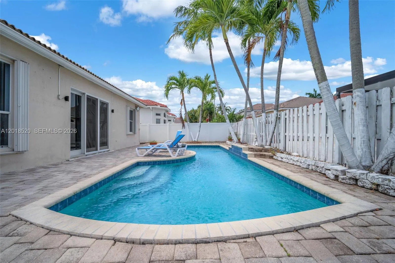5374 SW 33rd Ave, Hollywood FL 33312