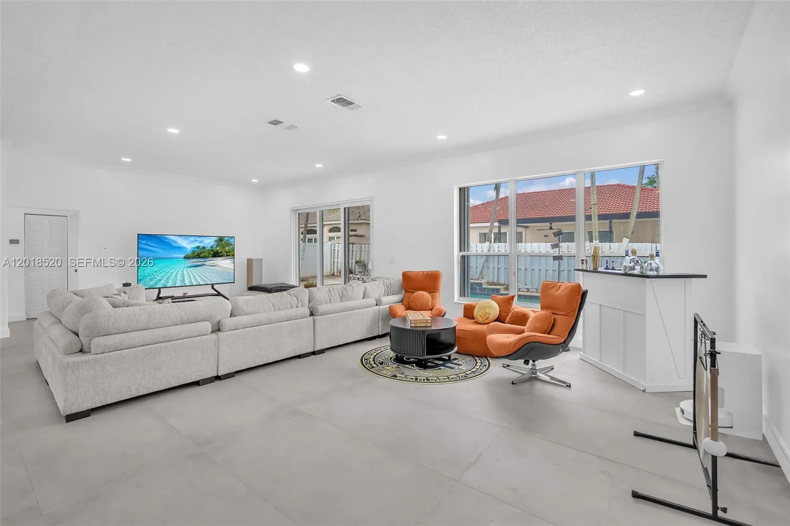 5374 SW 33rd Ave, Hollywood FL 33312