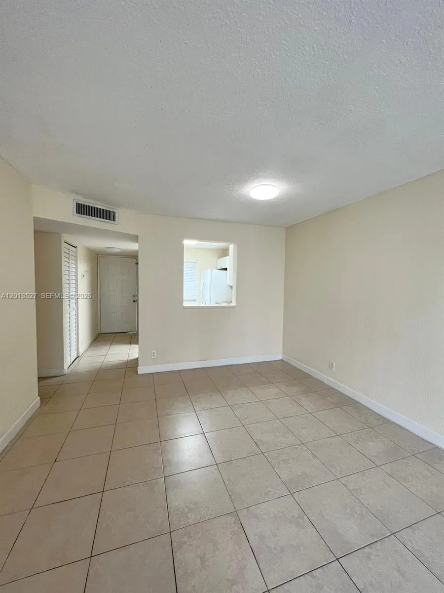 8740 N Sherman Cir # 308, Miramar FL 33025