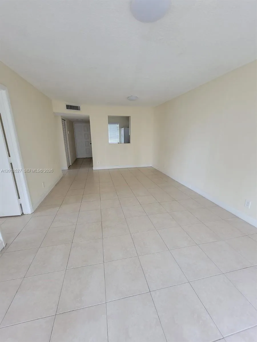 8740 N Sherman Cir # 308, Miramar FL 33025