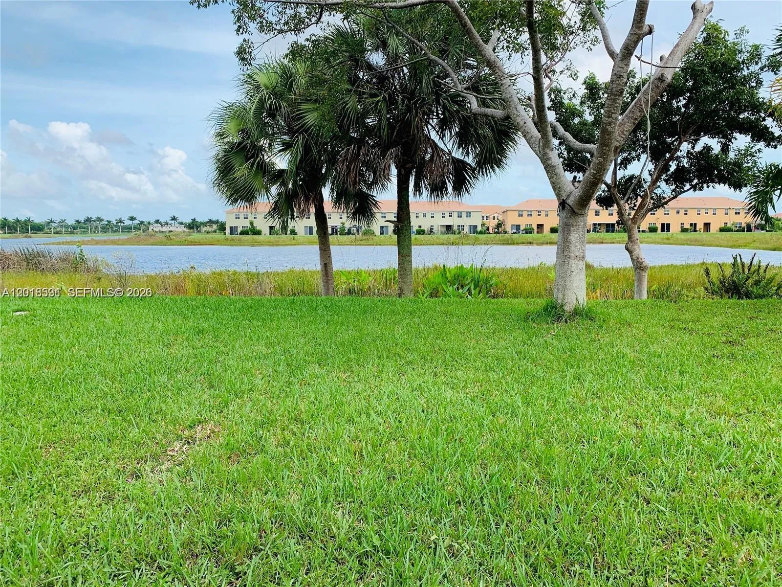 1575 SE 20th Rd, Homestead FL 33035