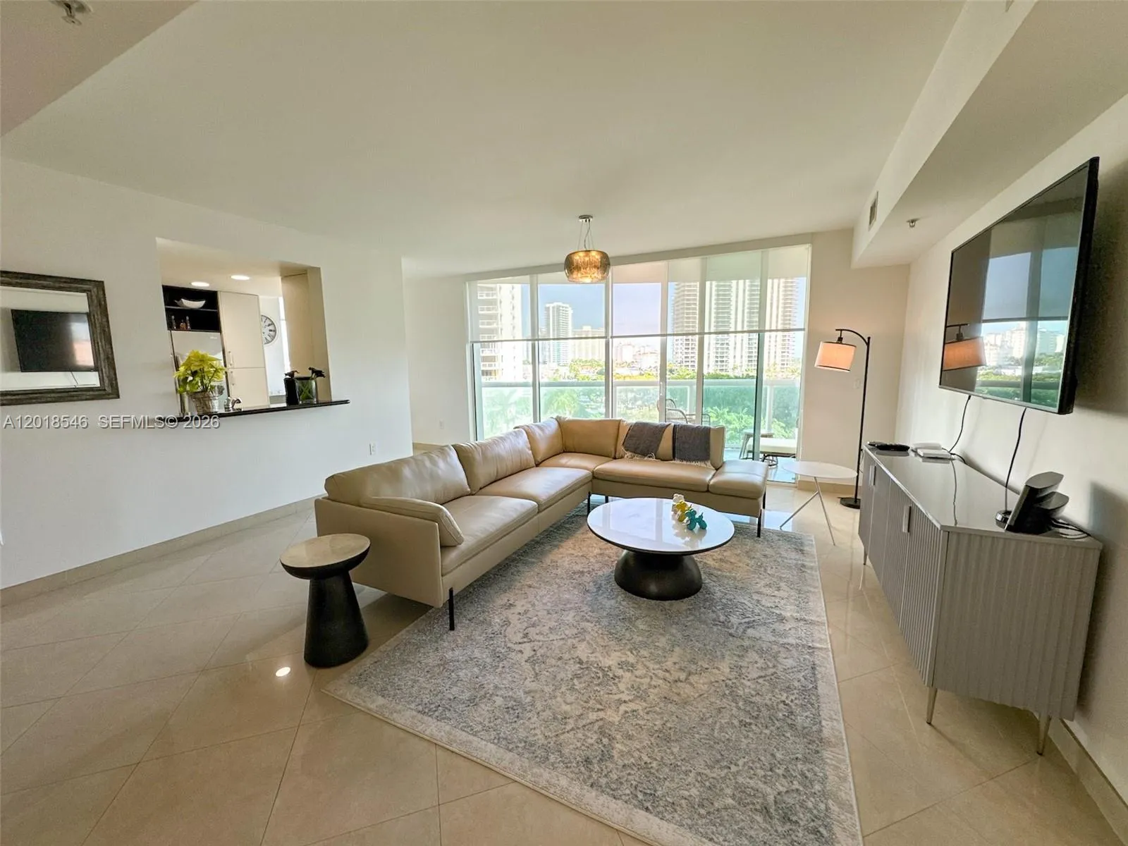 2 bedroom 3 bath for sale at 19400 Turnberry Way # 531, Aventura FL 33180