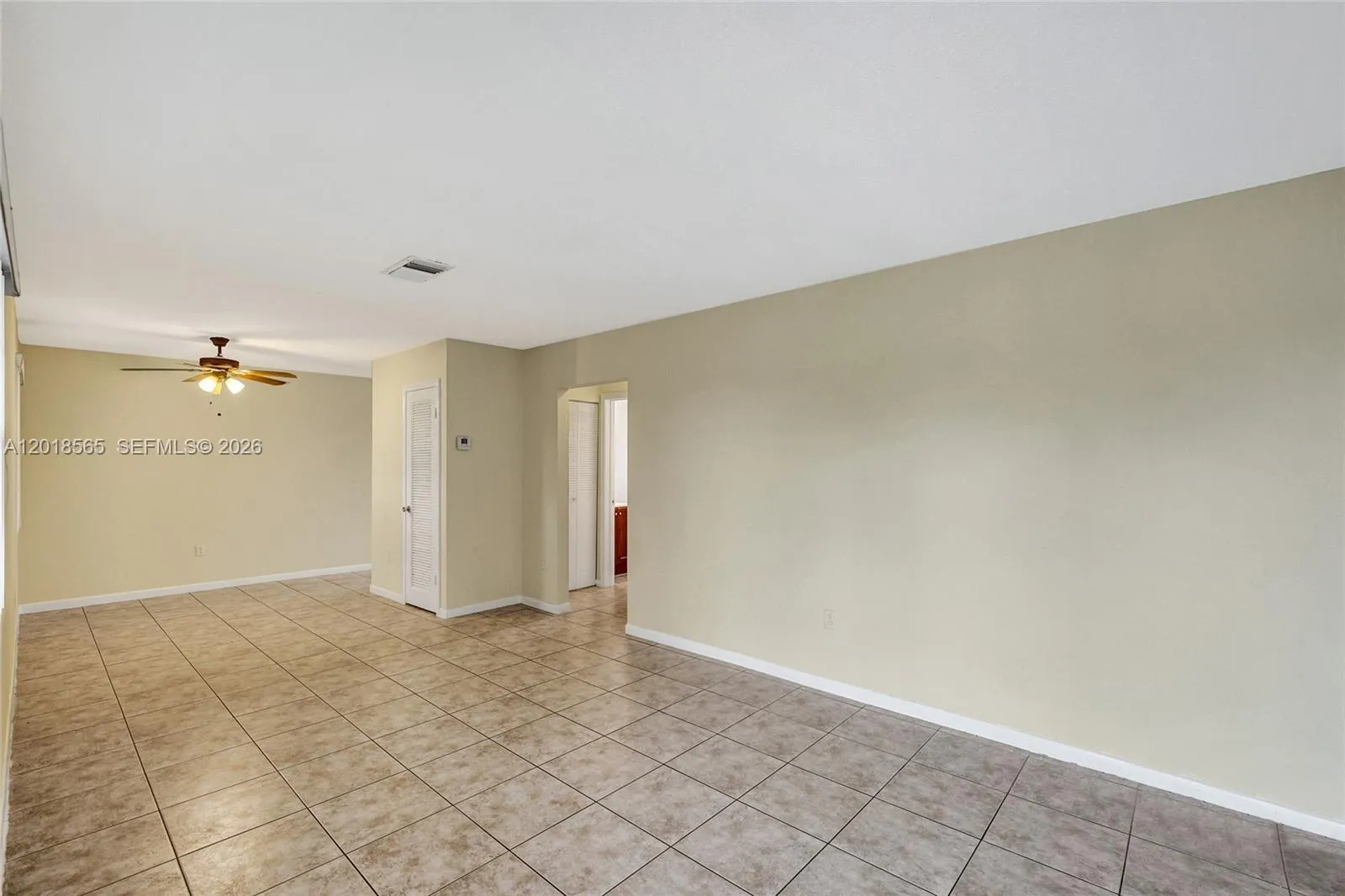 111 SE 4th Ave # 8, Hallandale Beach FL 33009