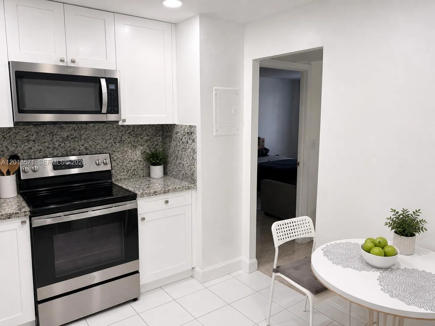 1833 S Ocean Dr # 805, Hallandale Beach FL 33009