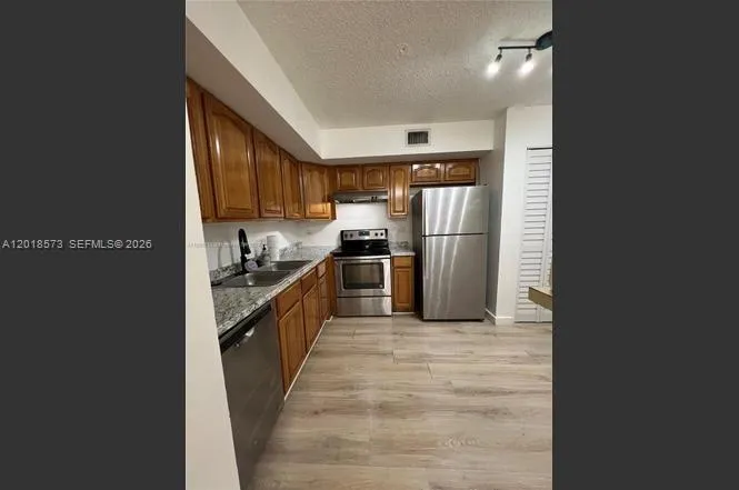3700 N 56th Ave # 1012, Hollywood FL 33021