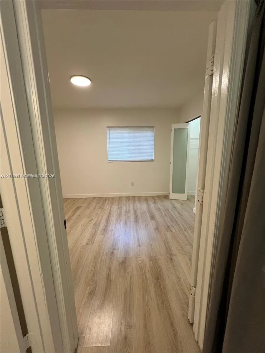 3700 N 56th Ave # 1012, Hollywood FL 33021