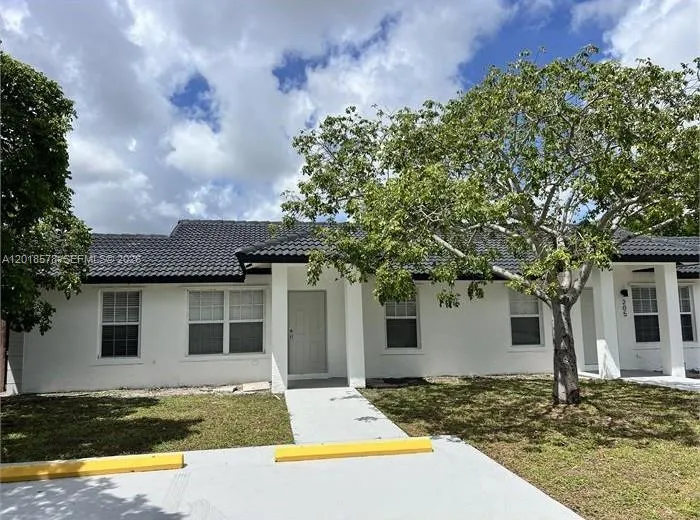 for sale at 201-205 NW 30th Ave, Pompano Beach FL 33069
