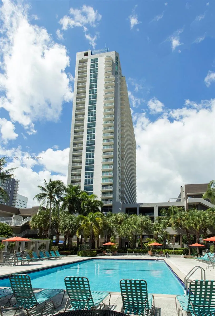 915 NW 1st Ave # H2212, Miami FL 33136
