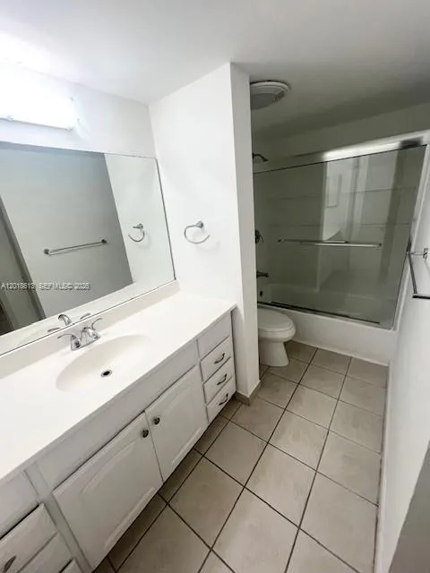 10717 Cleary Blvd # 206, Plantation FL 33324