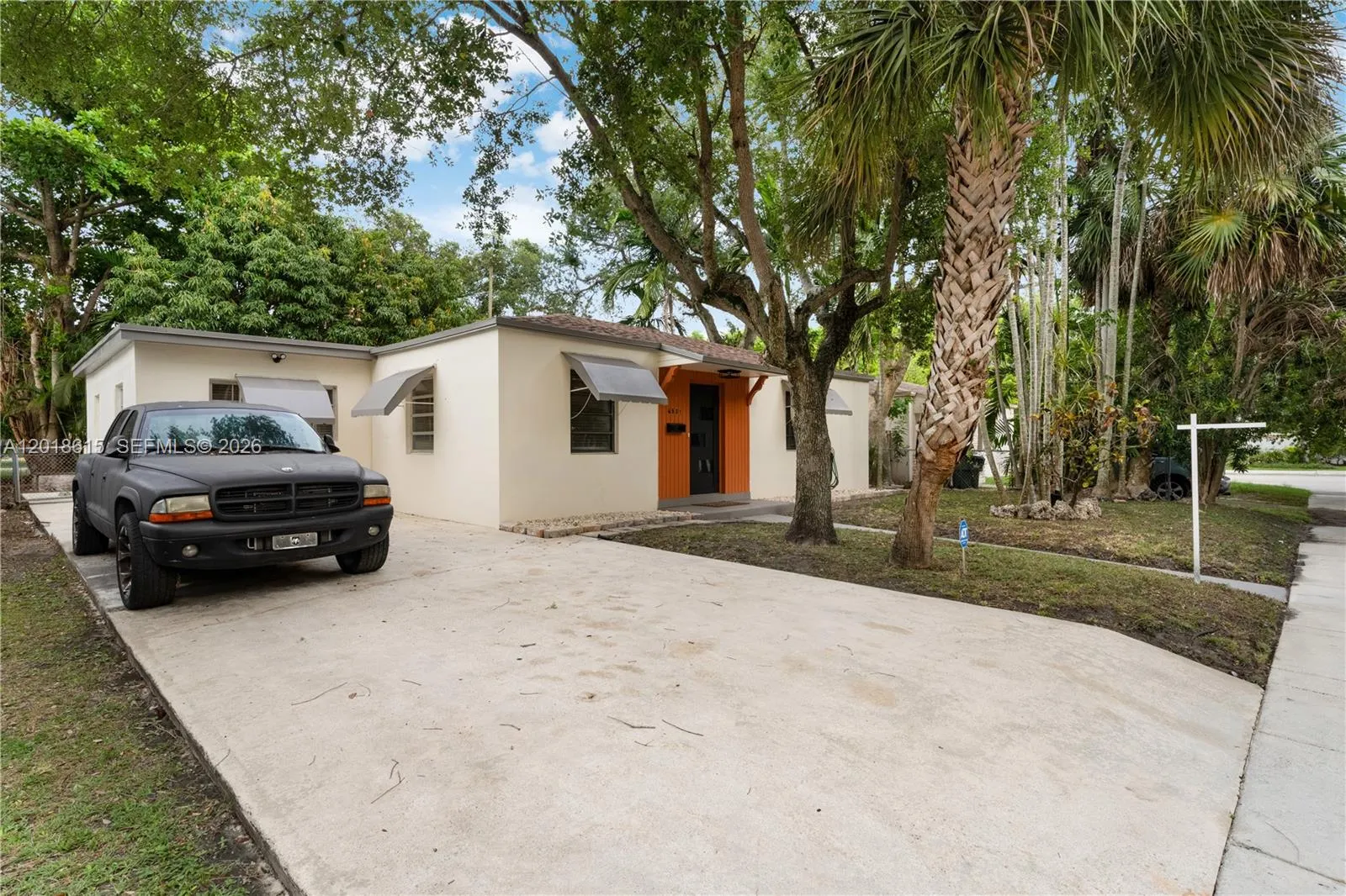 6531 SW 57th Pl, South Miami FL 33143