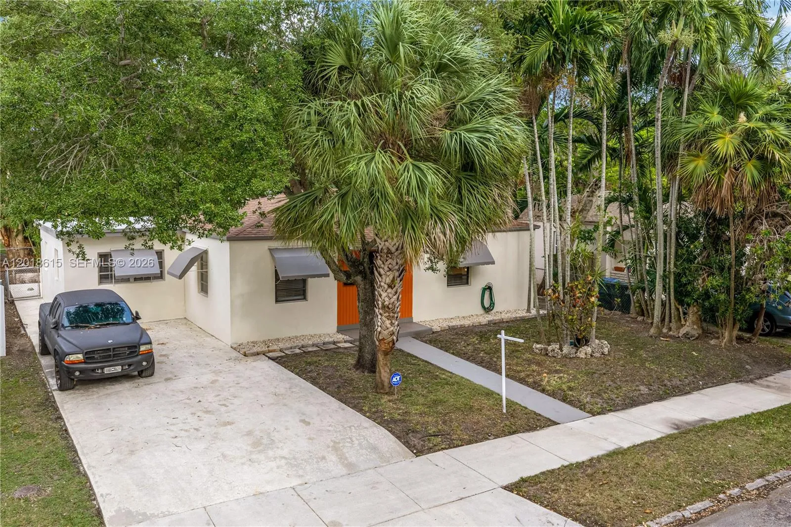 6531 SW 57th Pl, South Miami FL 33143