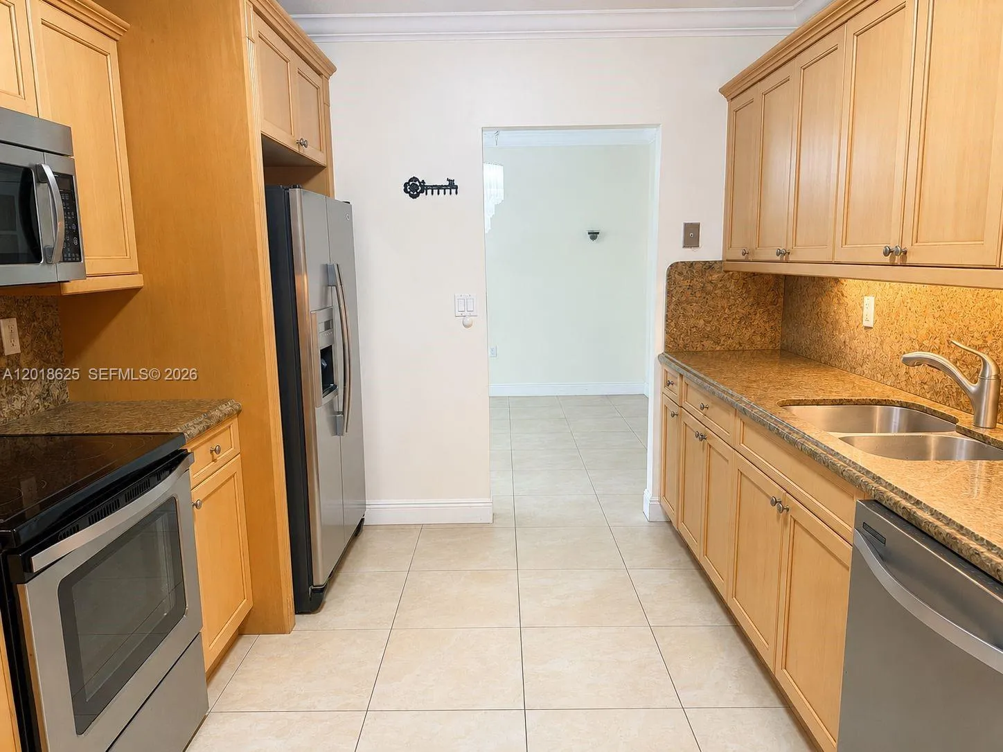 765 W 70th Pl # 765, Hialeah FL 33014