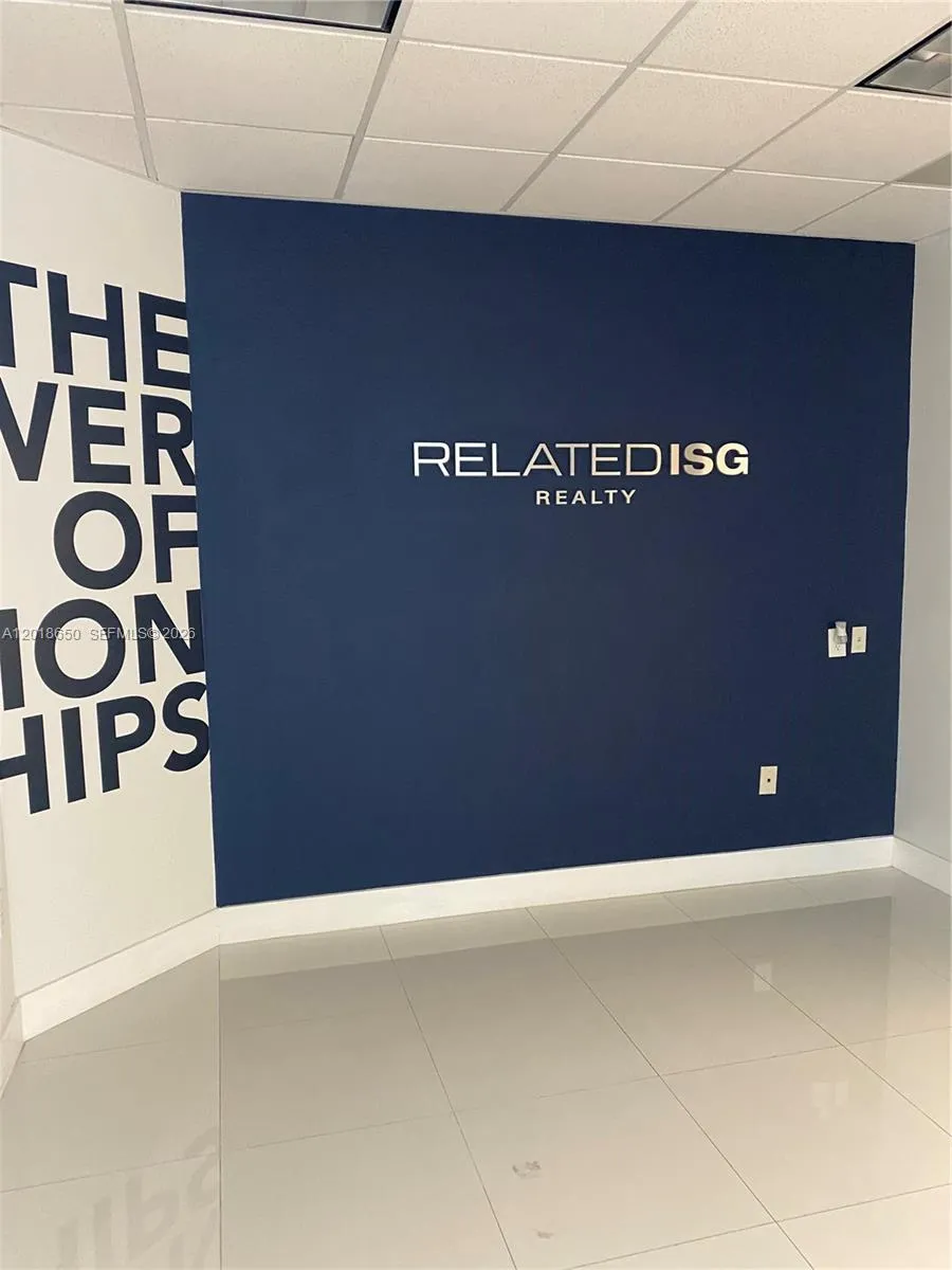 1500 Weston Rd, Weston FL 33326