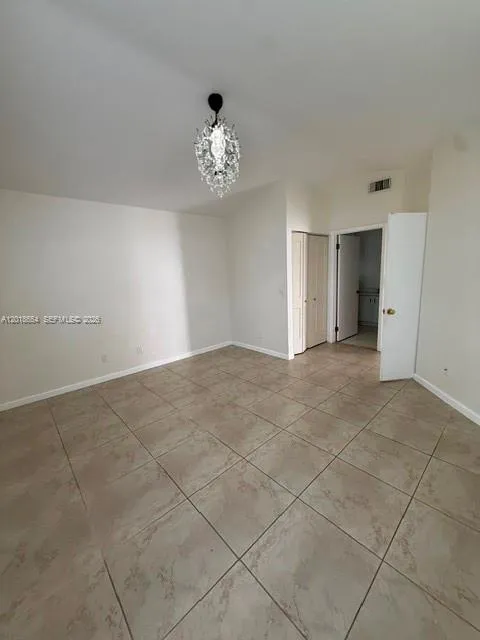 18950 NW 22nd St, Pembroke Pines FL 33029