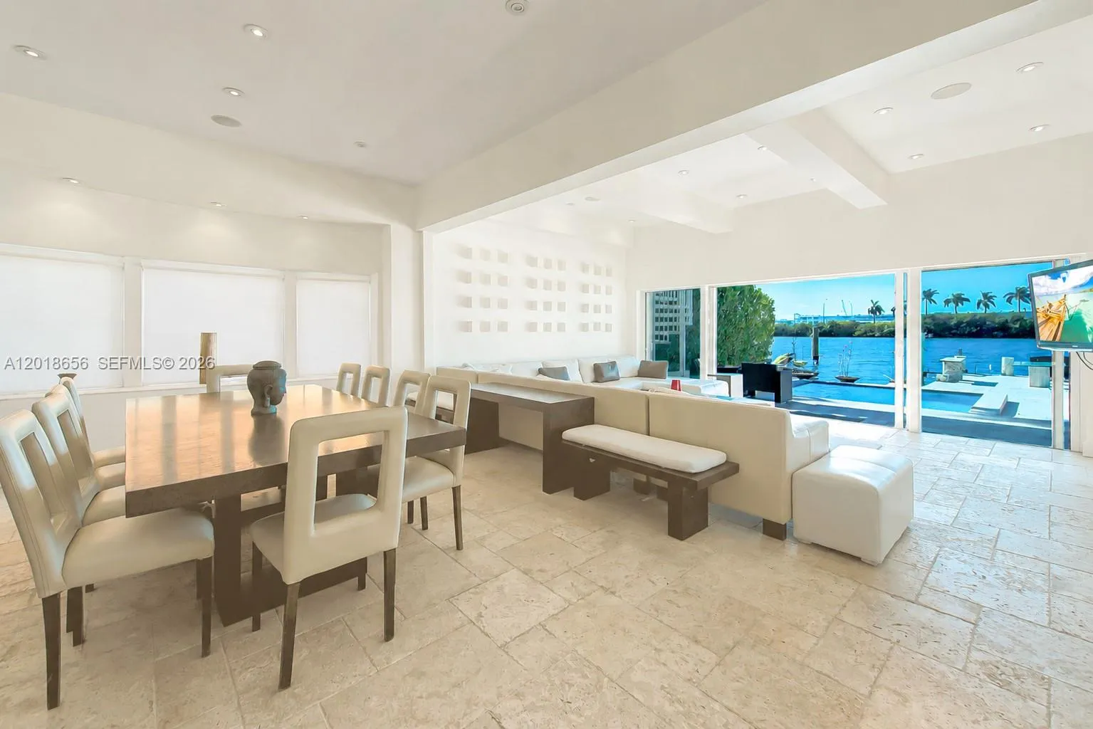 224 S Coconut Ln, Miami Beach FL 33139