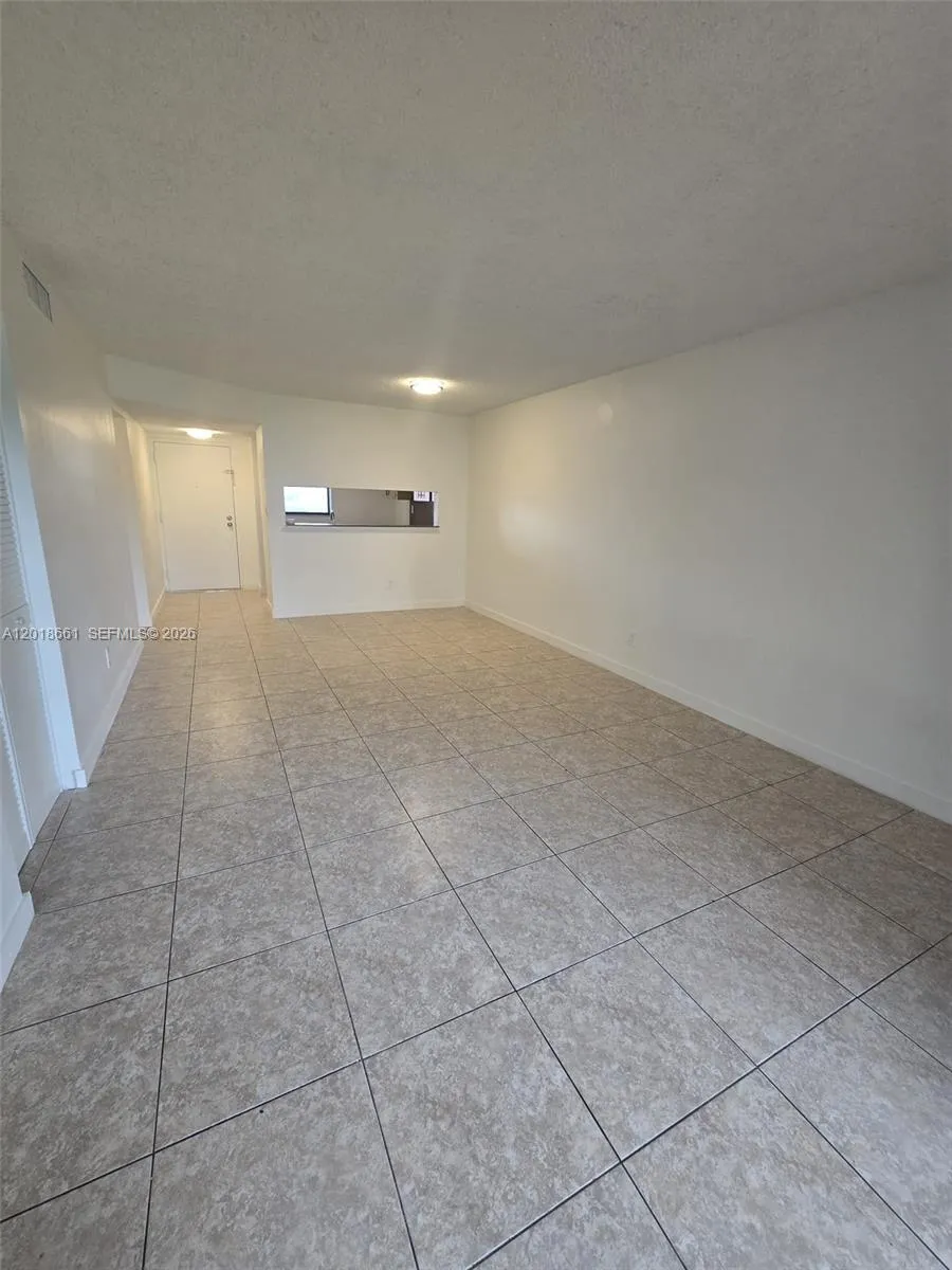 3396 Foxcroft Rd # 113, Miramar FL 33025