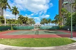 770 NE 69th St # 1E, Miami FL 33138