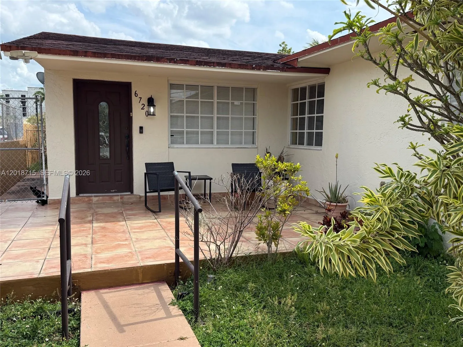 6720 SW 21st St # 1, Miami FL 33155