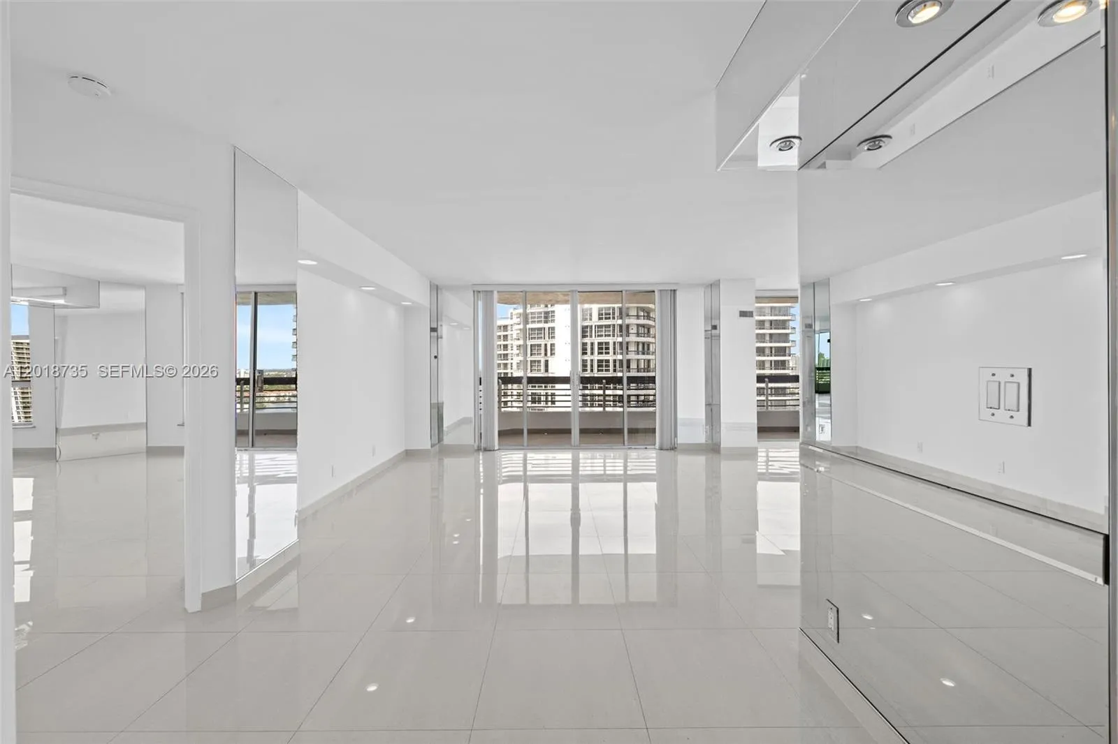 19195 NE 36th Ct # 2705, Aventura FL 33180