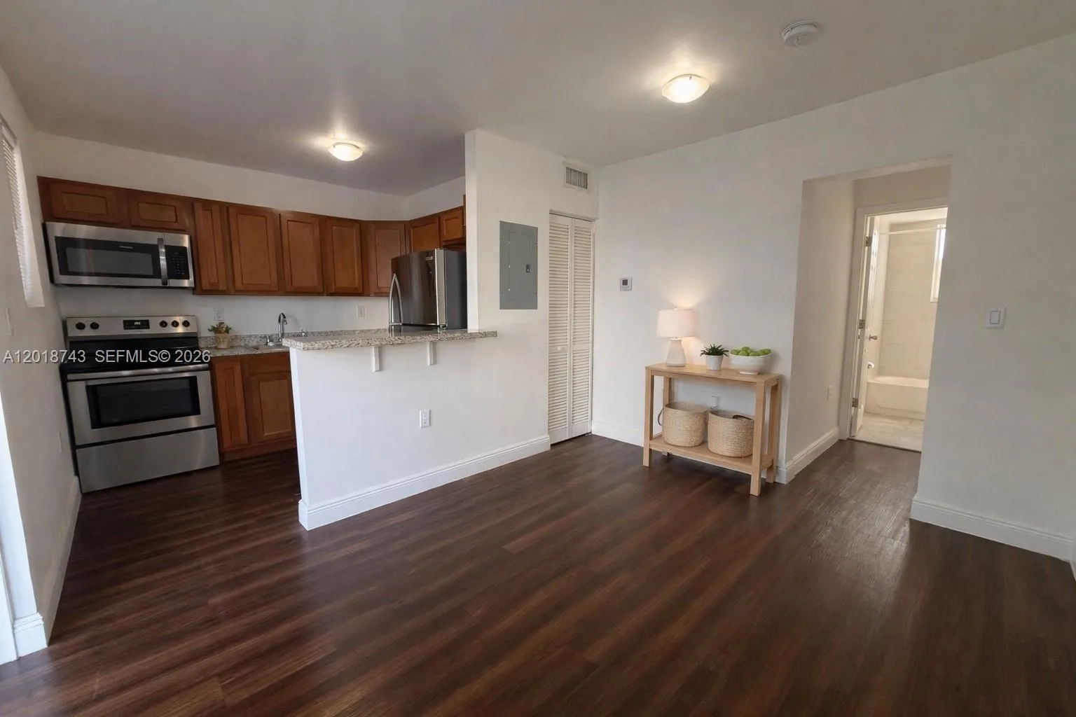 540 NW 7th St # 28, Miami FL 33136