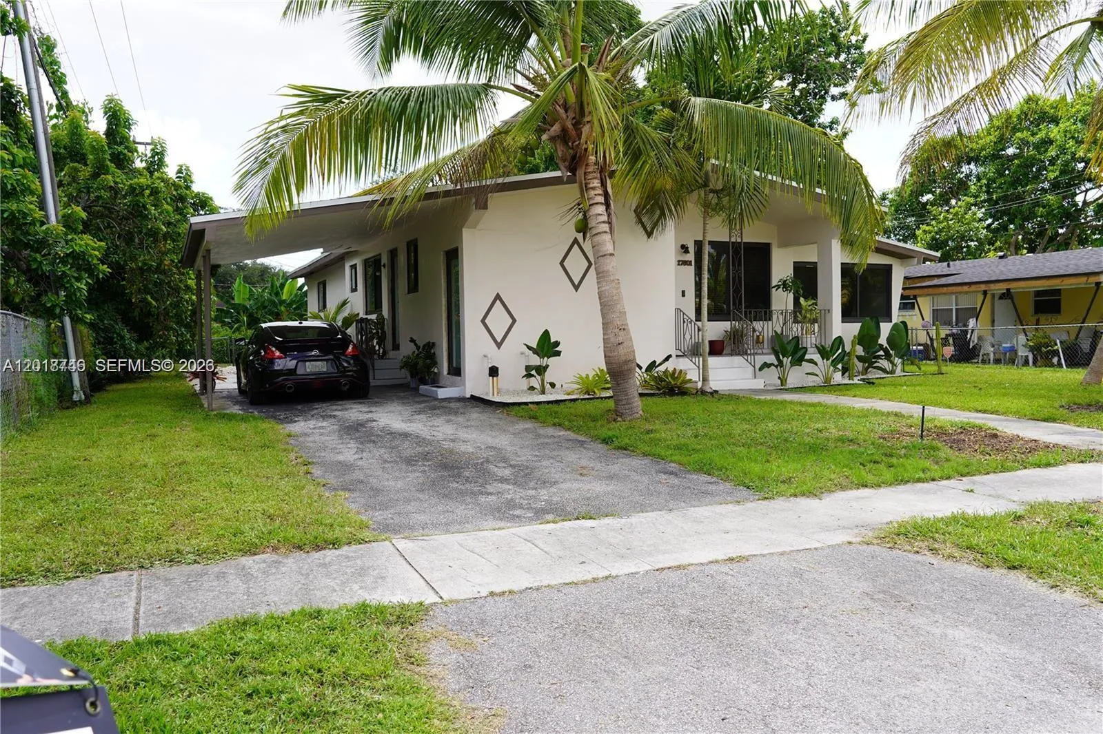 17601 NE 5th Ct, North Miami Beach FL 33162