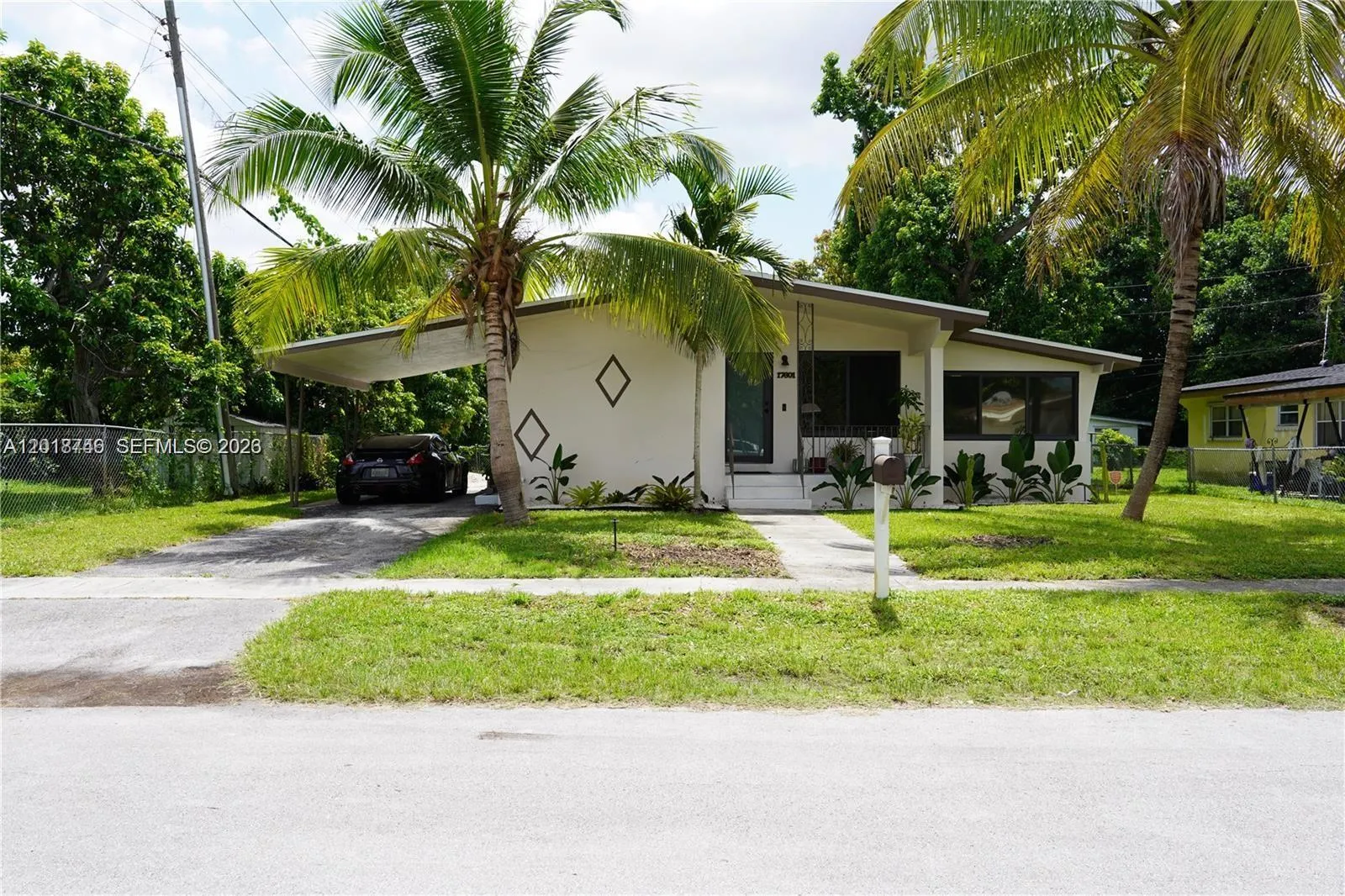 17601 NE 5th Ct, North Miami Beach FL 33162