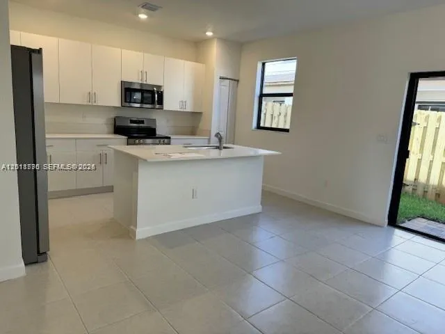 273 SW 159th Ln # 273, Pembroke Pines FL 33027