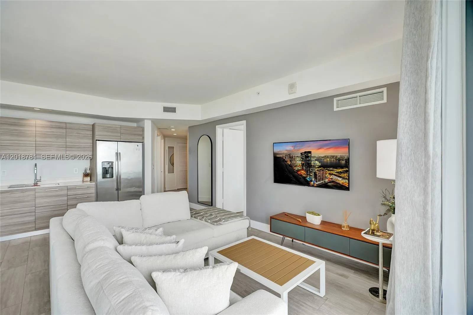 121 NE 34th St # 2809, Miami FL 33137
