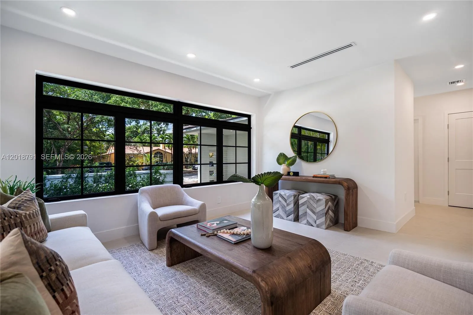 1037 Sevilla Ave, Coral Gables FL 33134