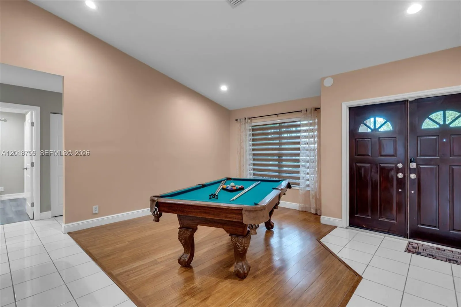 7817 Sunflower Dr, Margate FL 33063