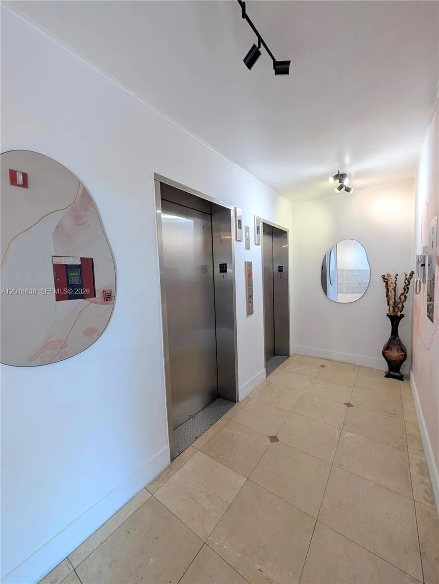 7133 Bay Dr # 1, Miami Beach FL 33141