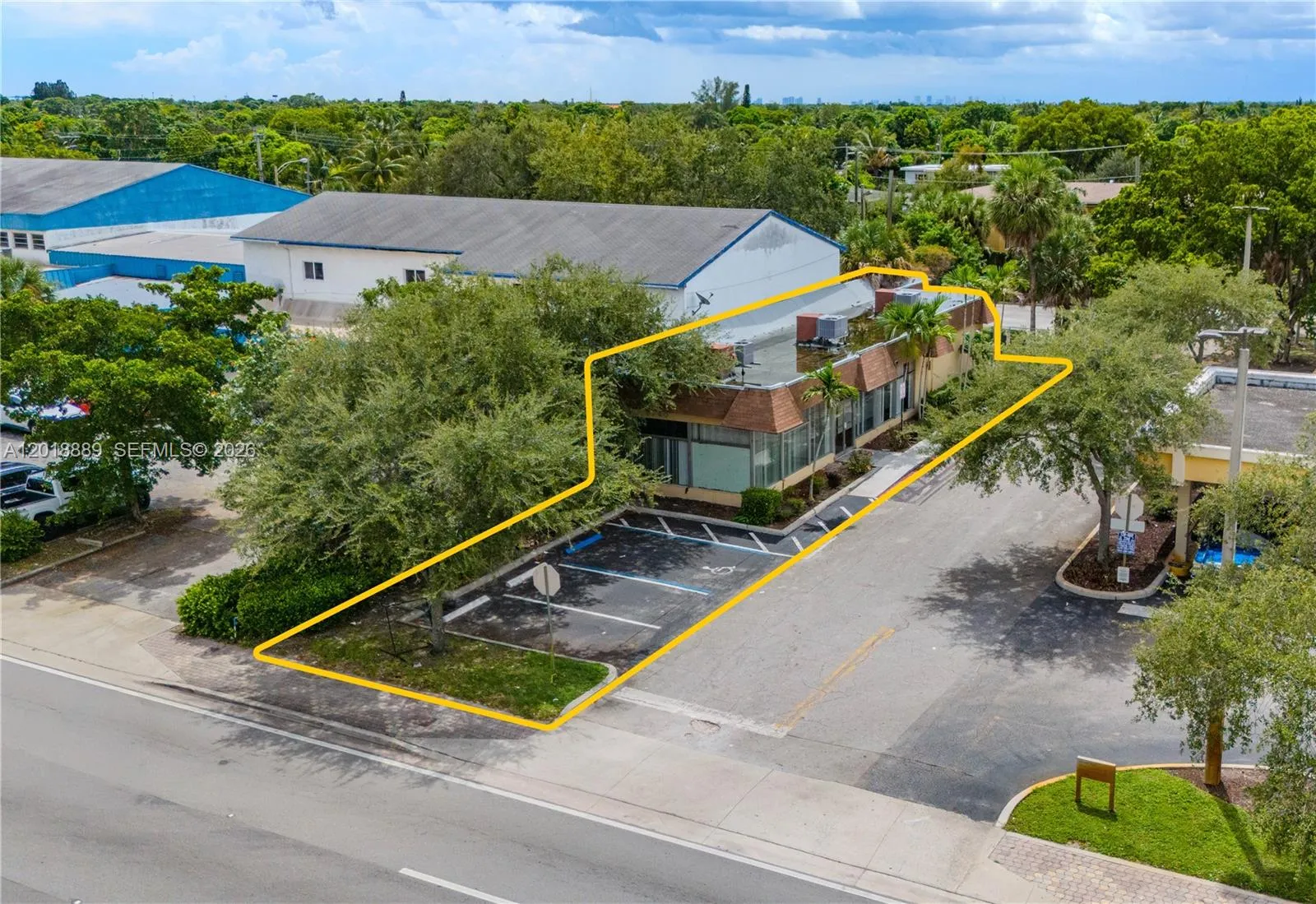 for sale at 3740 W Broward Blvd, Plantation FL 33312
