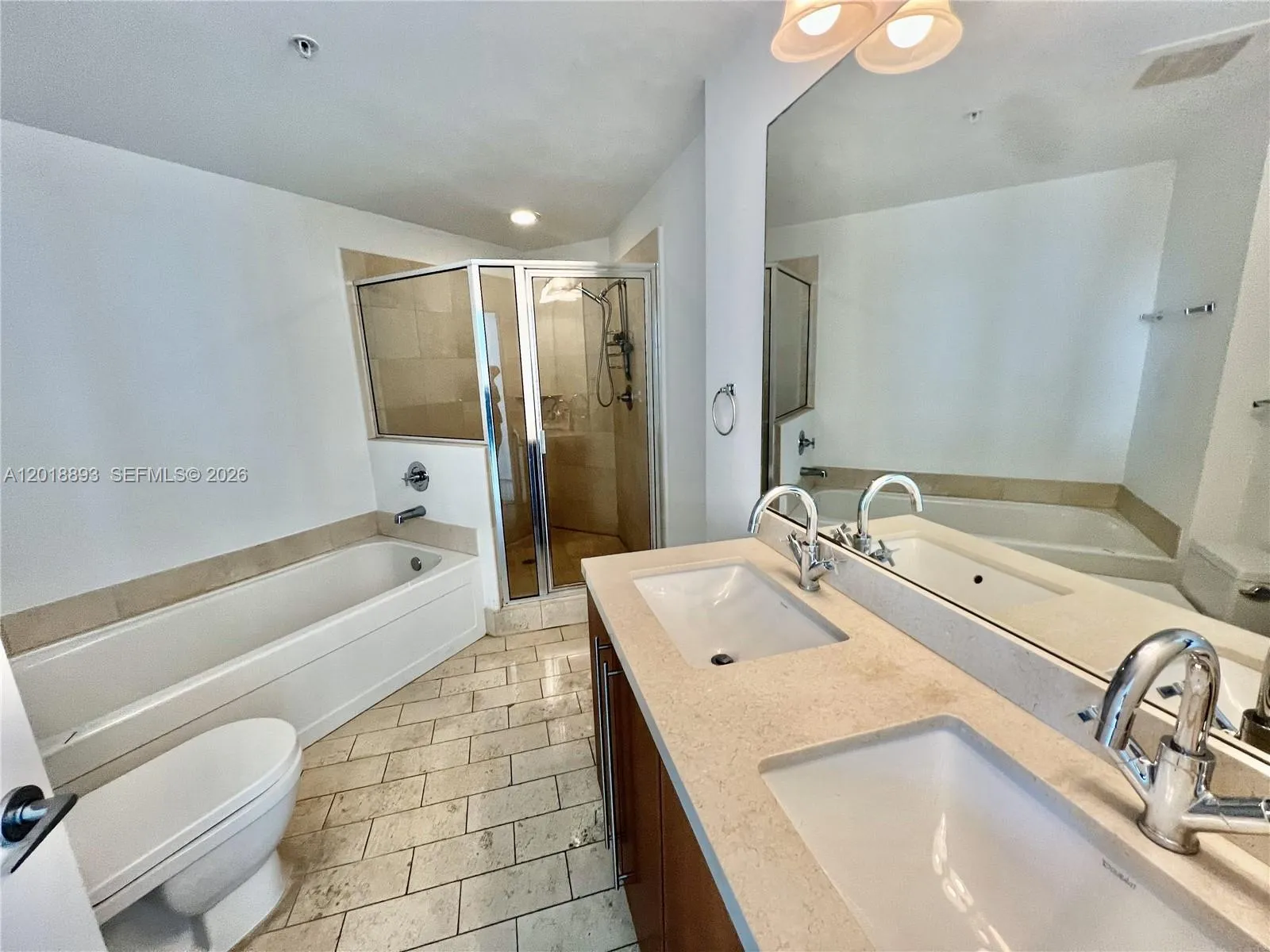 79 SW 12 ST # 1407, Miami FL 33130