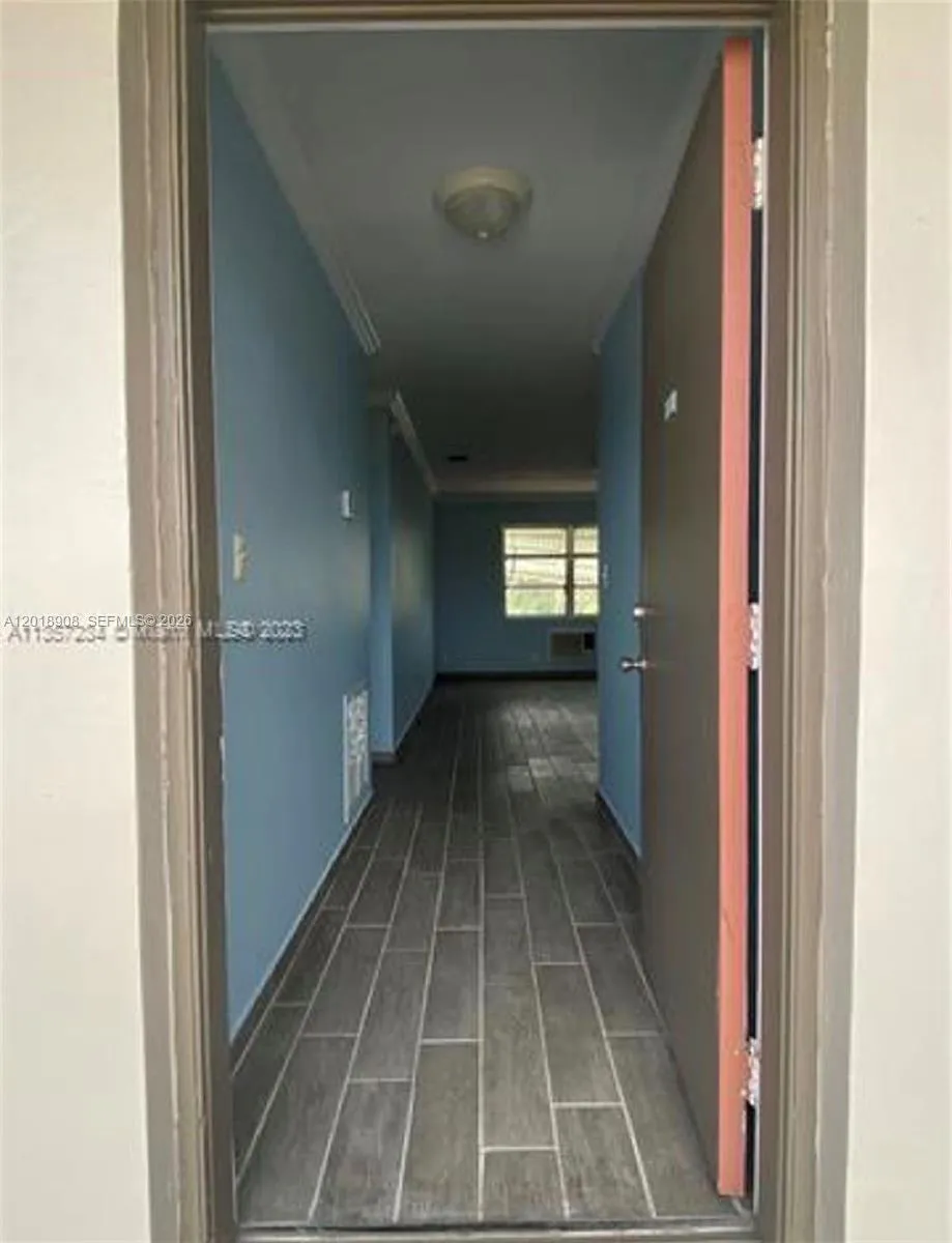 1480 E Sample Rd # 209, Pompano Beach FL 33064
