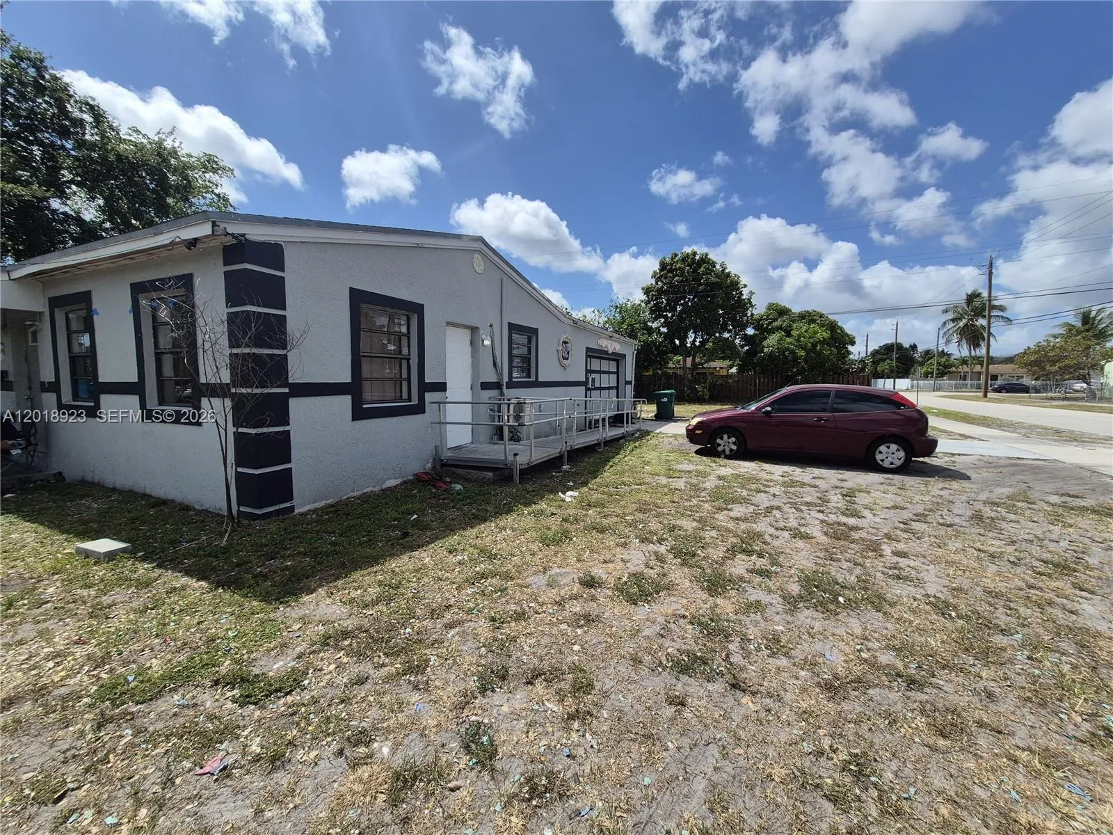 290 NW 191st St, Miami Gardens FL 33169
